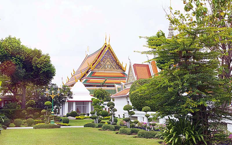 Wat Arun Temple